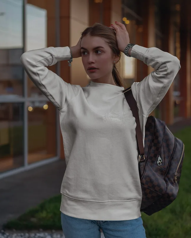 sweatshirt-mockup-of-a-woman-with-her-hands-on-her-head-2842-el1